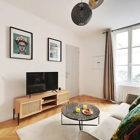 Apartment Cmg La Fayette - Montmartre Paris