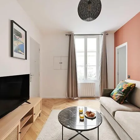 Apartment Cmg La Fayette - Montmartre Paris