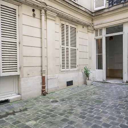 Cmg La Fayette - Montmartre * Paris